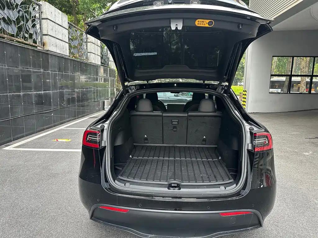 Model Y 2022 Performance high-performance all-wheel drive version купить на сайте DeffCars