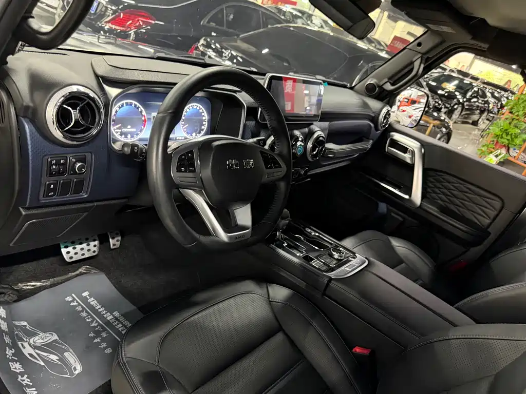Beijing Off-Road BJ40 2021 2.3T Automatic Four-wheel Drive Blade Hero Edition Supreme Type купить на сайте DeffCars