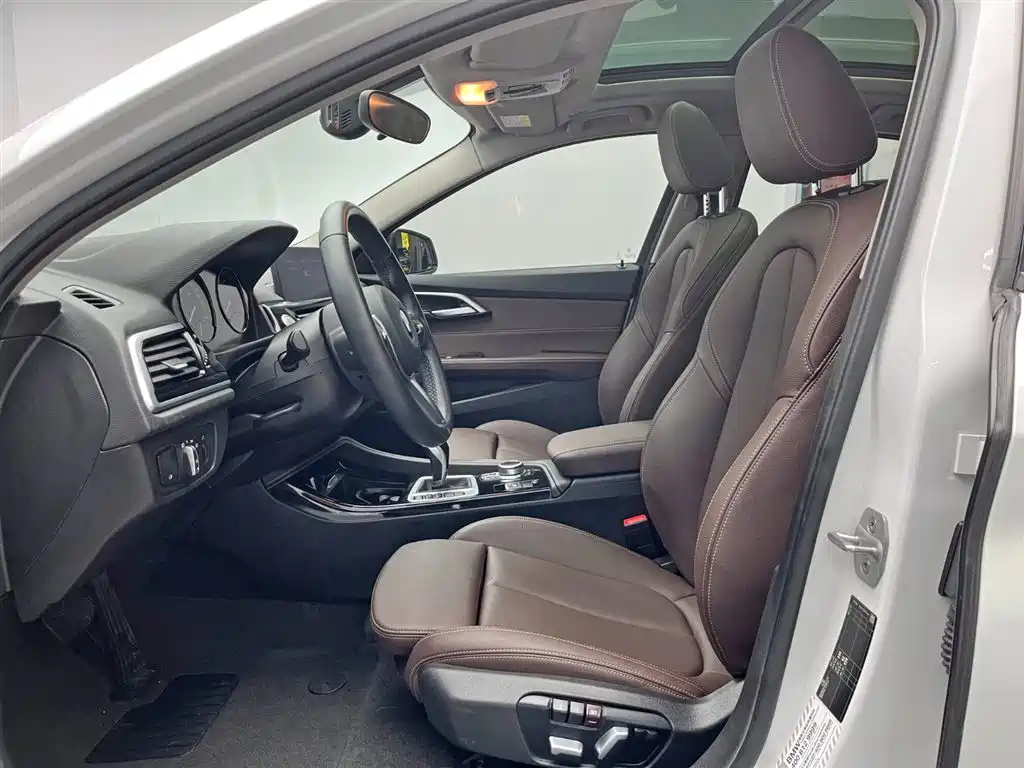 BMW 1 Series 2021 120i M Sports Night Edition купить на сайте DeffCars