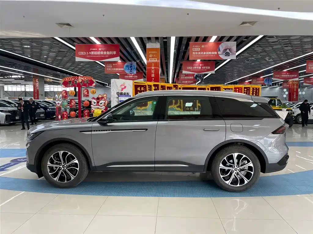 Voyager 2023 2.0T four-wheel drive premium version купить на сайте DeffCars