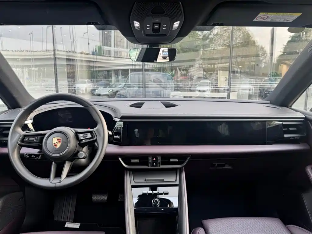 Macan New Energy 2024 Macan 4 купить на сайте DeffCars