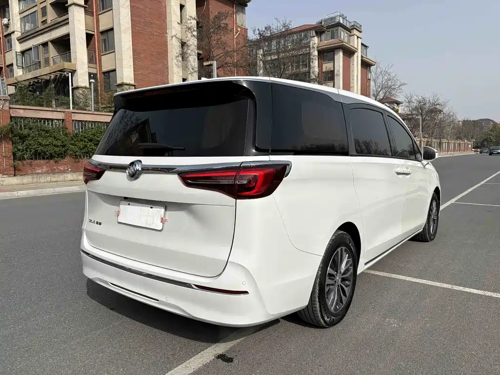 Buick GL8 2023 ES Lu Zun Comfort Type купить на сайте DeffCars