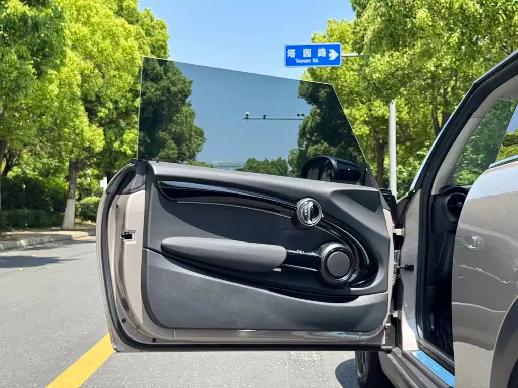 Mini 2022 1.5T COOPER Artist купить на сайте DeffCars