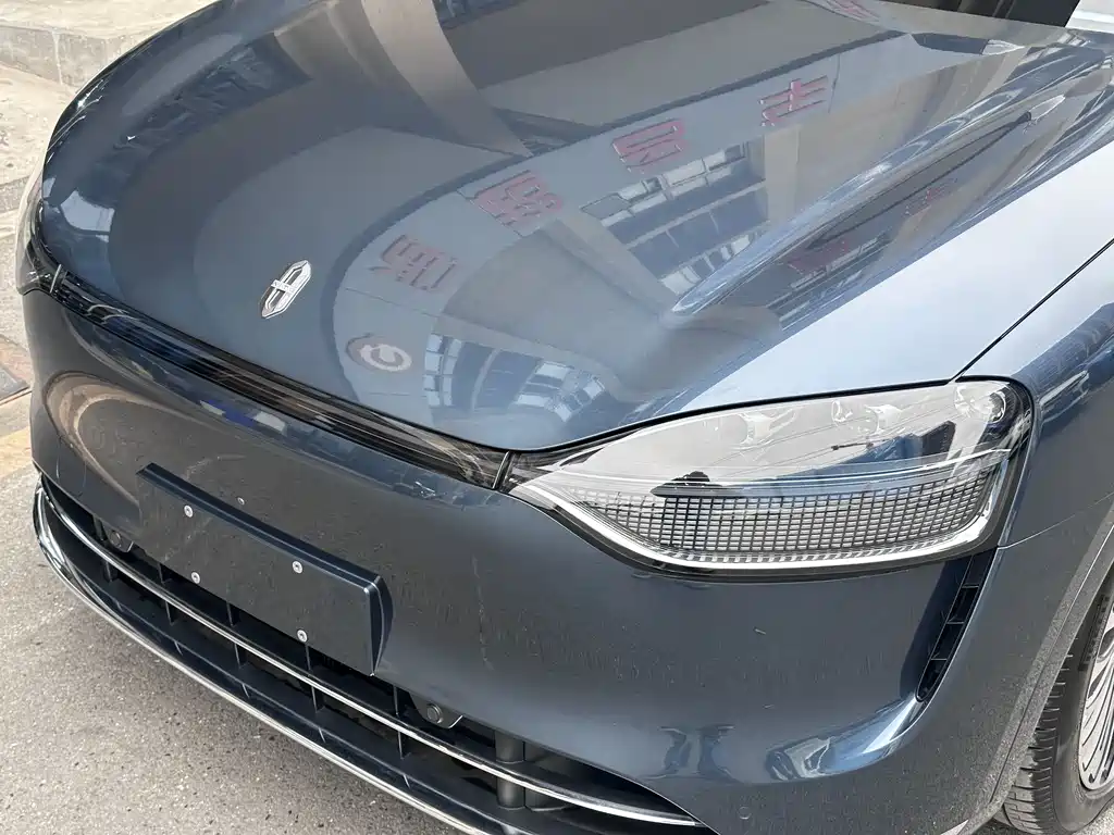 Wenjie M9 2024 extended range Ultra version 52kWh 5-seater version купить на сайте DeffCars