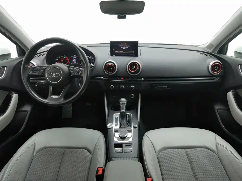 Audi A3 2020 Limousine 35 TFSI Fashion Type National VI купить на сайте DeffCars