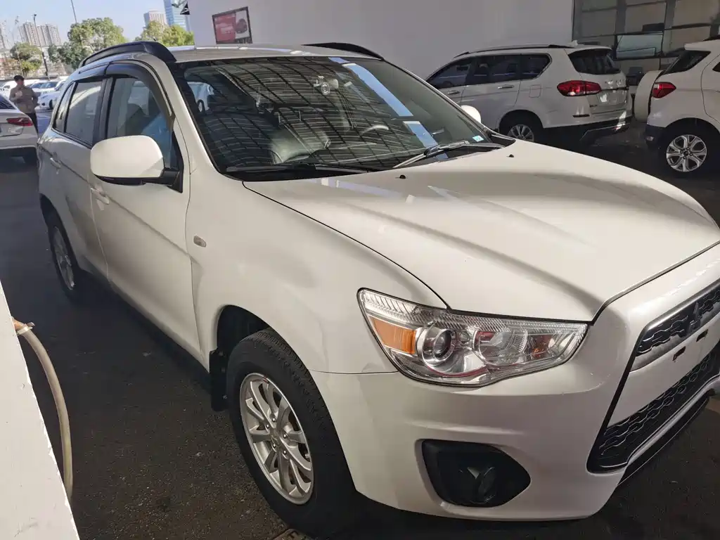 ASX 2013 2.0L CVT two-wheel drive elite version купить на сайте DeffCars