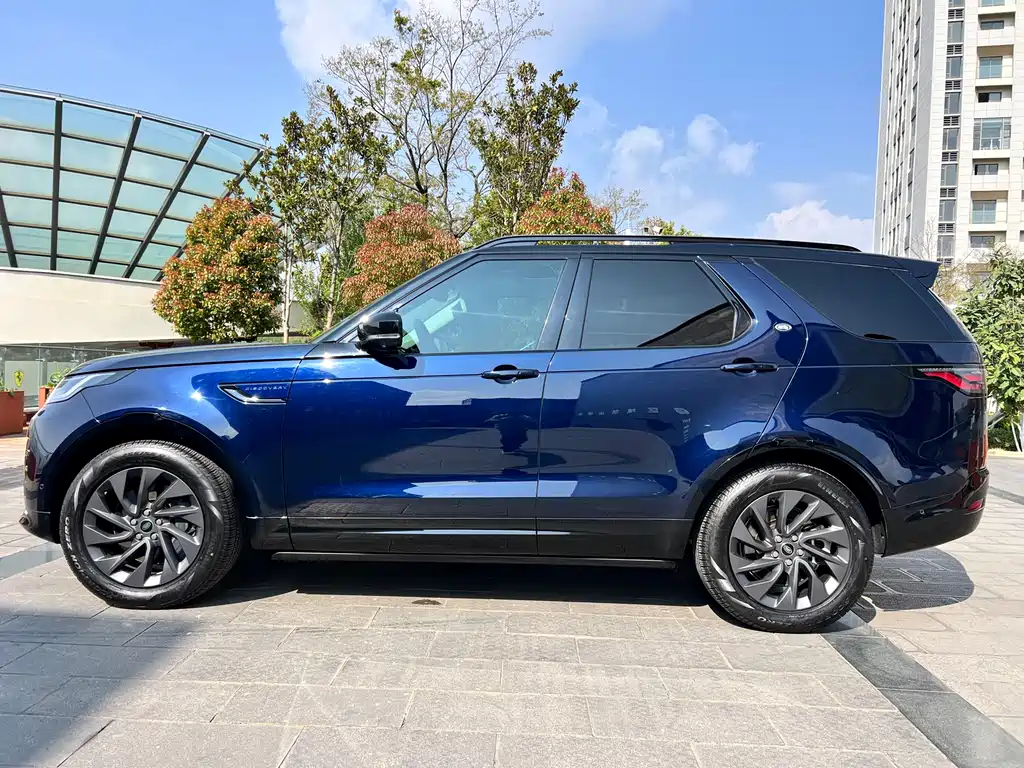Discover the 2023 facelift 360PS R-Dynamic S купить на сайте DeffCars