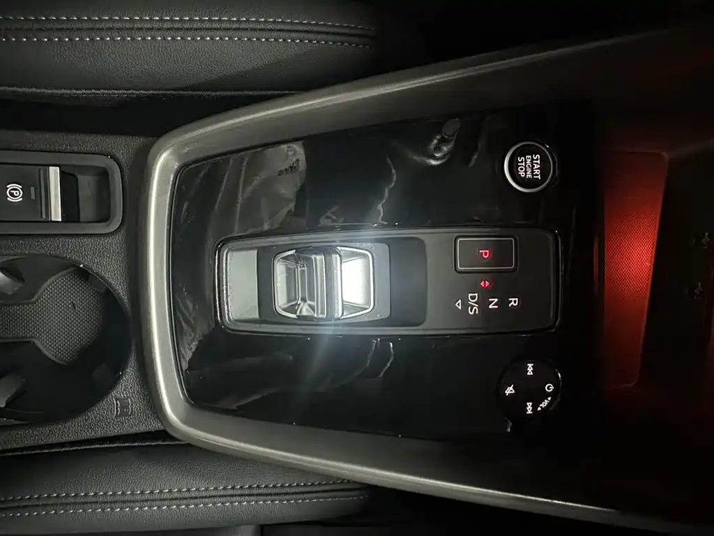 Audi A3 2022 Sportback 35 TFSI Luxurious and Elegant Model купить на сайте DeffCars