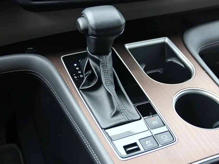 SIENNA 2024 2.5L Hybrid Comfort Edition купить на сайте DeffCars