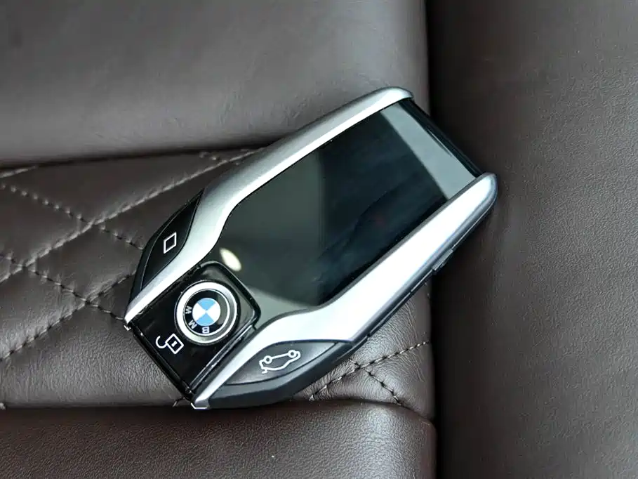 BMW 7 Series 2021 730Li Luxury Package купить на сайте DeffCars