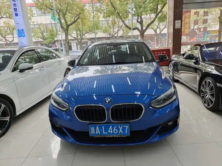 BMW 1 Series 2018 118i Sports купить на сайте DeffCars