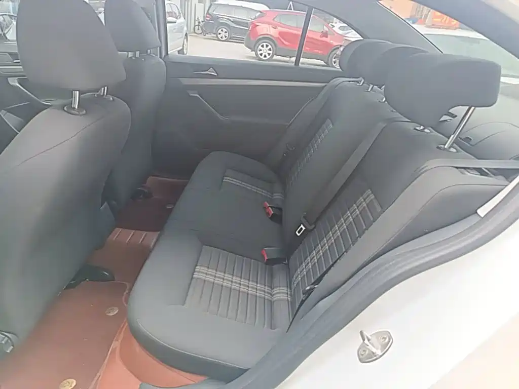 Lavida 2019 Lavida Qihang 1.5L Automatic Fashion Edition National VI купить на сайте DeffCars