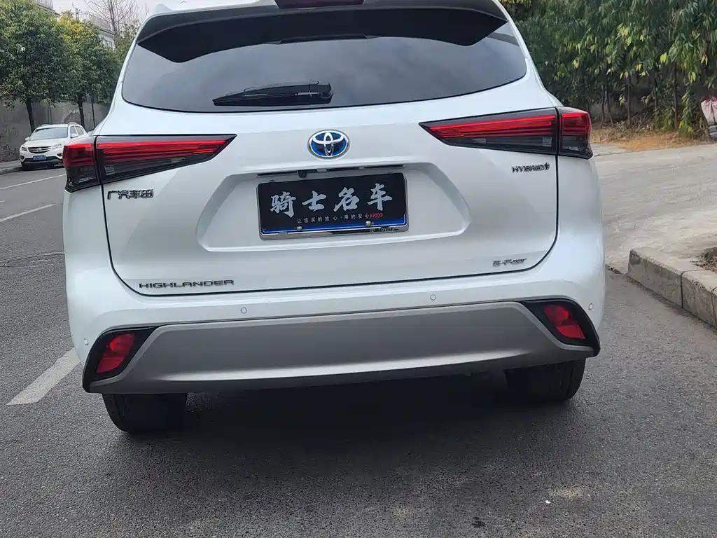 Highlander 2023 2.5L intelligent electric hybrid dual-engine four-wheel drive premium version 7 seats купить на сайте DeffCars