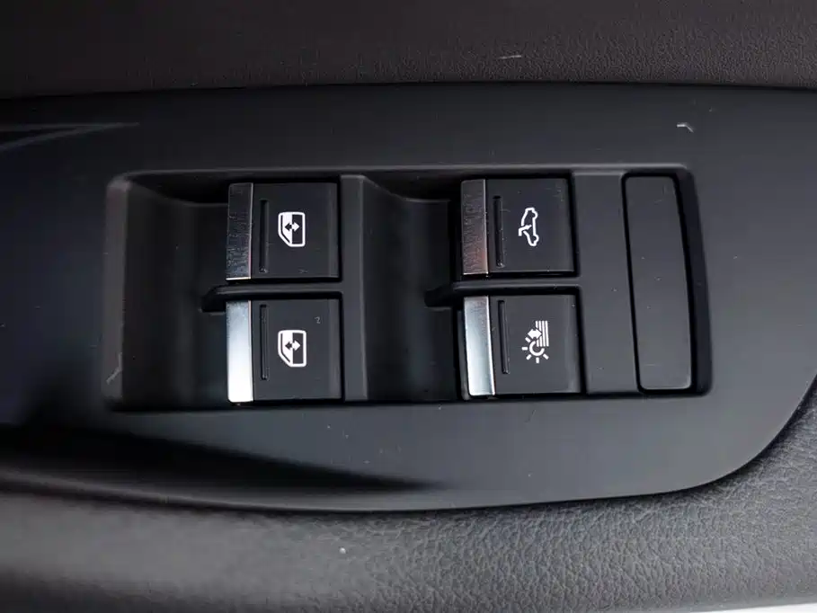 Audi A6L New Energy 2020 55 TFSI e quattro купить на сайте DeffCars