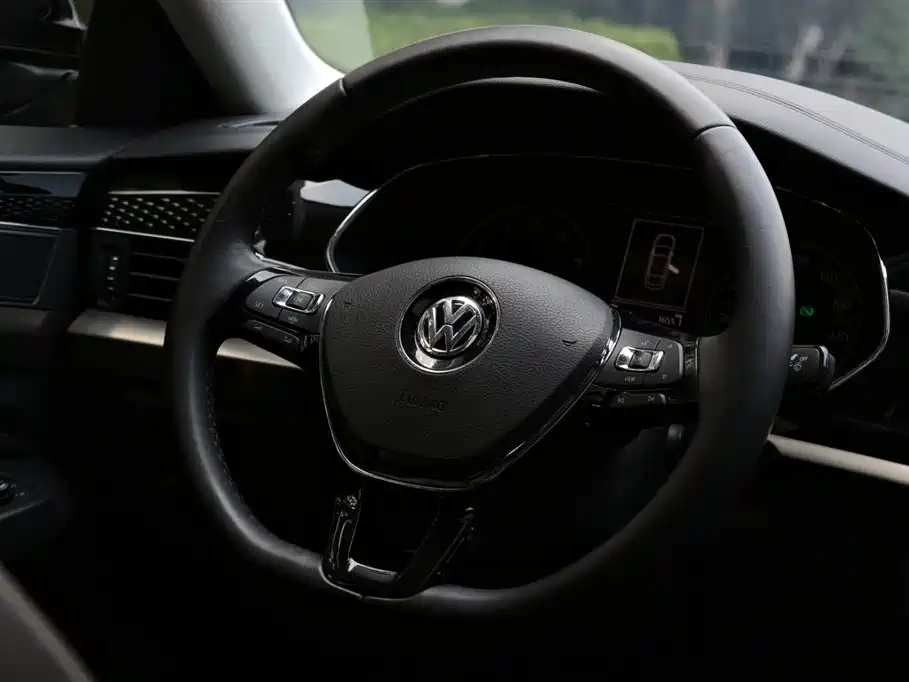 Passat 2020 330TSI Elite Edition National V купить на сайте DeffCars