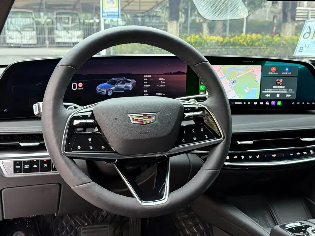 Cadillac CT6 2023 28T luxury model купить на сайте DeffCars