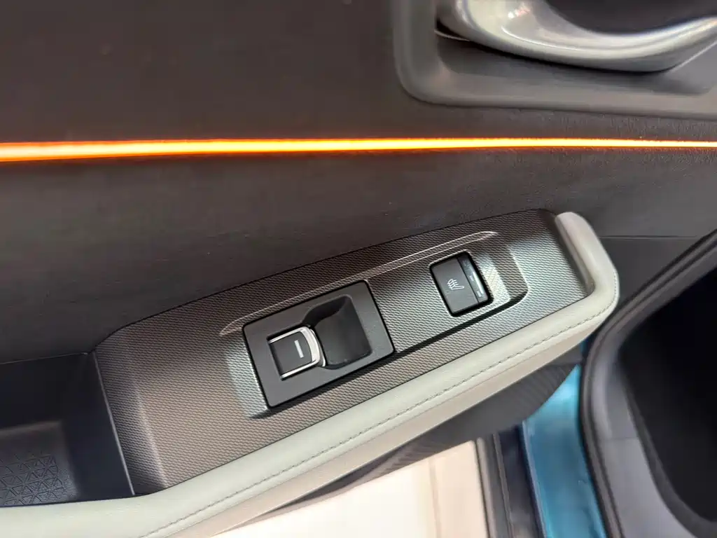 Accord New Energy 2023 2.0L e:PHEV flagship version купить на сайте DeffCars