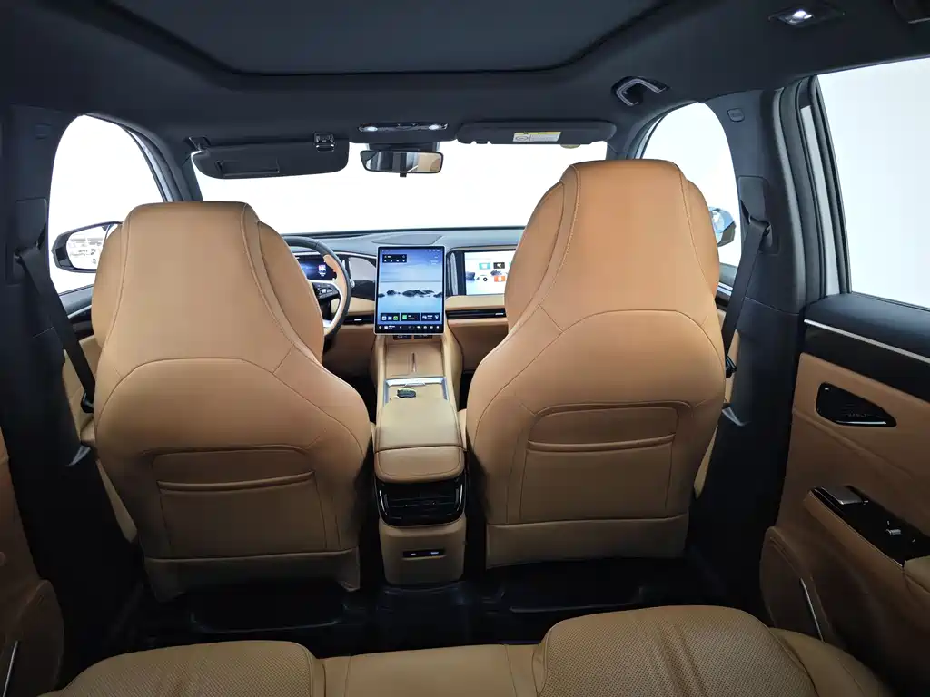 Galaxy L7 2025 EM-i 115km Discovery+ Edition купить на сайте DeffCars