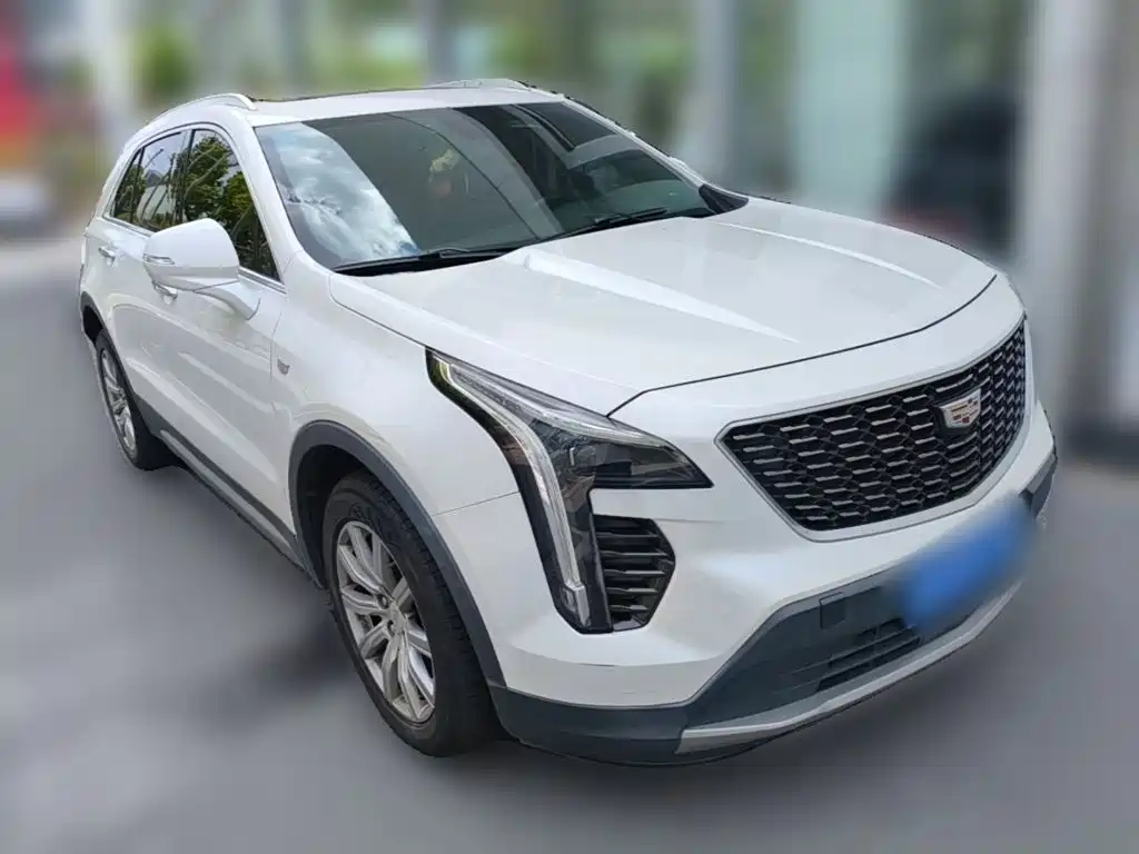 Cadillac XT4 2018 28T two-wheel drive leading model купить на сайте DeffCars