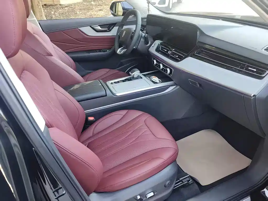 Hongqi HS5 2025 2.0T two-wheel drive Xuanying Edition купить на сайте DeffCars
