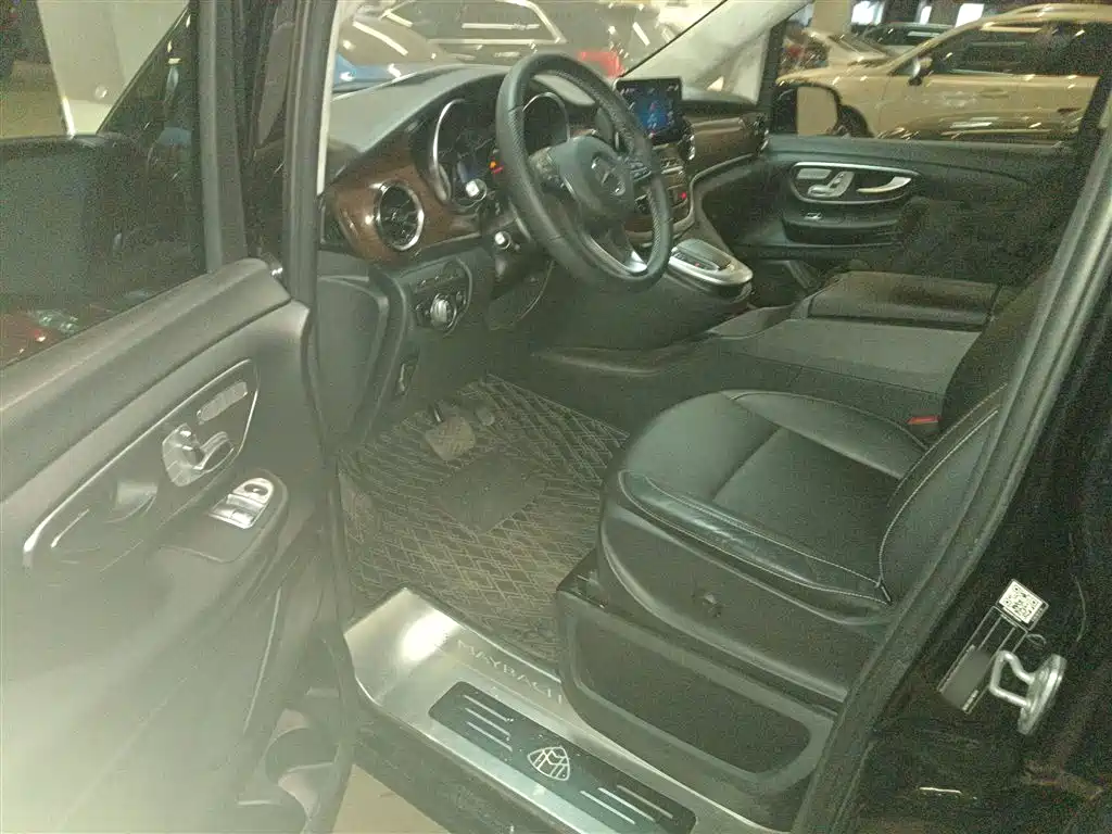 Mercedes-Benz V-Class 2020 V 260 Pilot Edition купить на сайте DeffCars