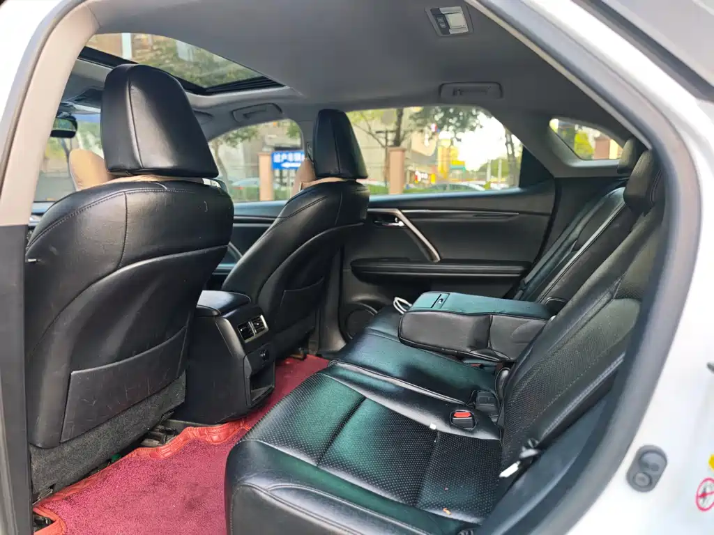 Lexus RX 2016 300 2WD Elite Edition National V купить на сайте DeffCars