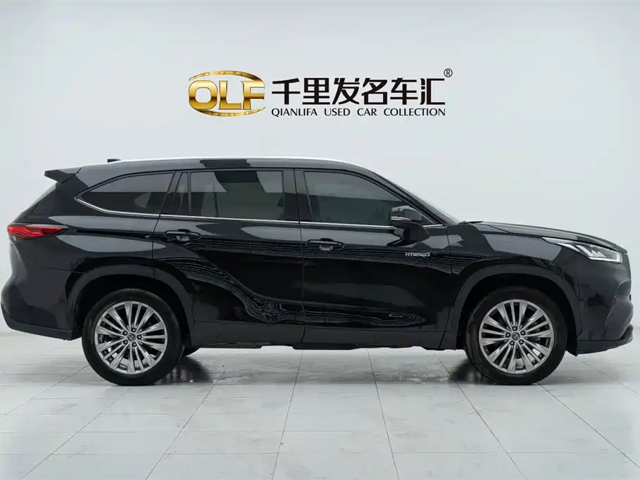 Highlander 2023 2.5L intelligent electric hybrid dual-engine four-wheel drive premium version 7 seats купить на сайте DeffCars