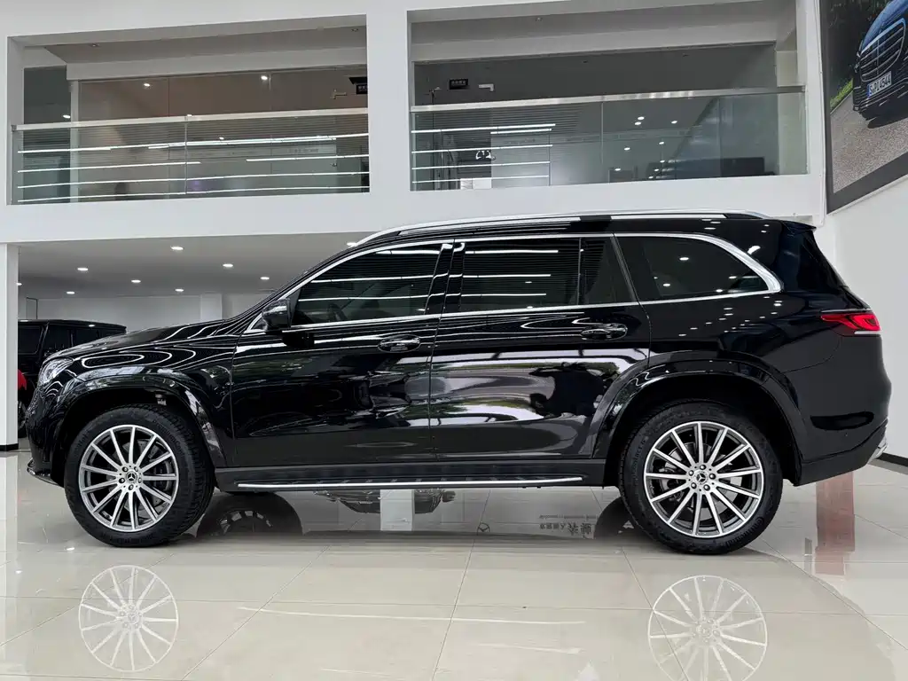 Mercedes gls 2023 450 4MATIC Luxury Edition купить на сайте DeffCars