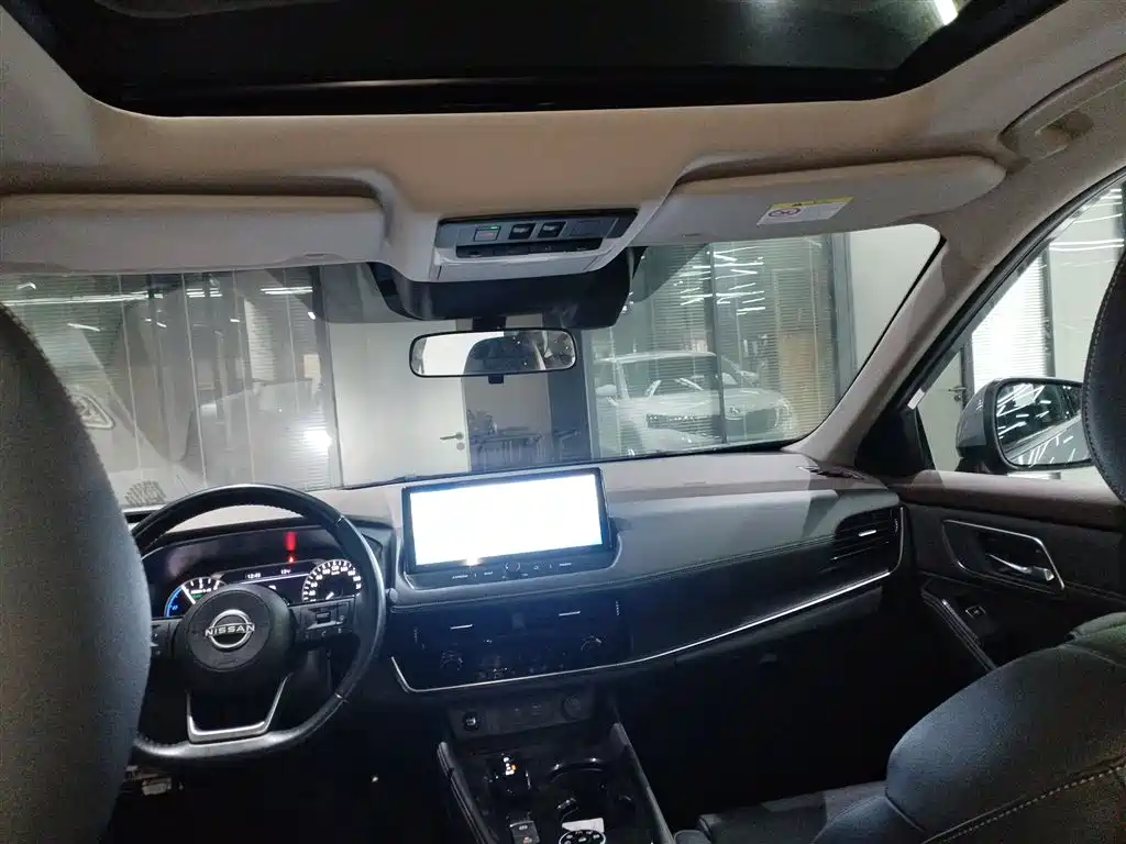 X-Trail 2023 e-POWER super-hybrid dual-motor four-wheel drive luxury version купить на сайте DeffCars