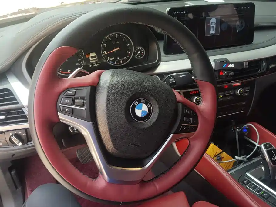 BMW X6 2015 xDrive35i leading model купить на сайте DeffCars