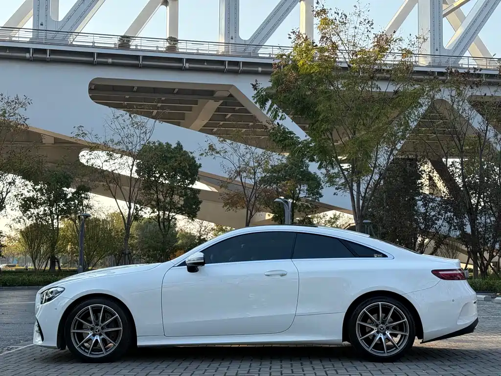 Mercedes-Benz E-Class (Imported) 2023 E 260 Coupe купить на сайте DeffCars