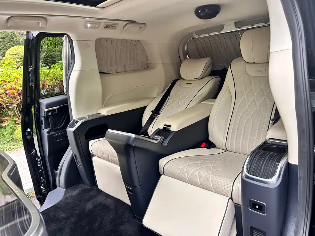 Trumpchi M8 2021 Master Series 390T Four-Seater Honor Edition купить на сайте DeffCars