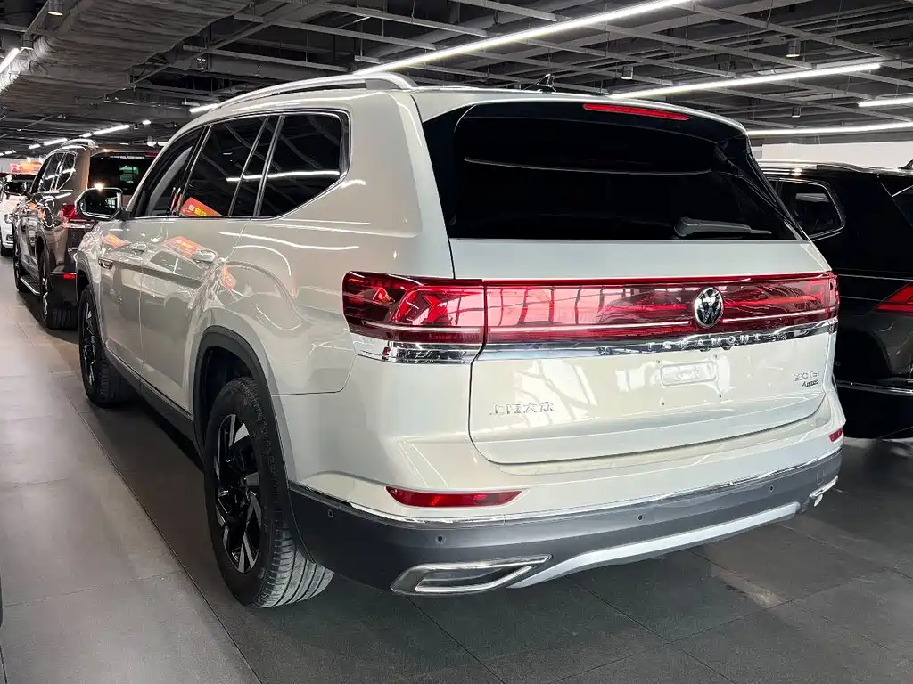 Touron 2021 380TSI four-wheel drive luxury version купить на сайте DeffCars
