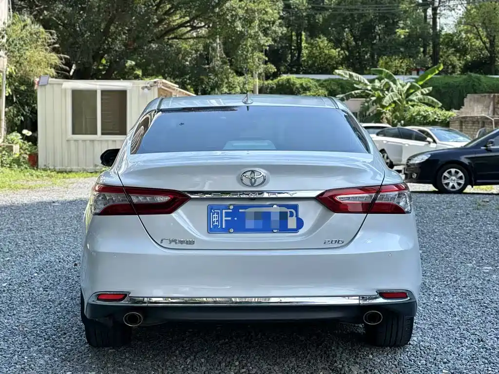 Camry 2023 2.0G Deluxe Edition купить на сайте DeffCars