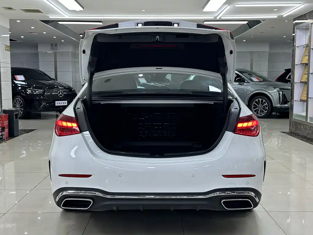 Mercedes-Benz C-Class 2023 C 260 L Sports Edition купить на сайте DeffCars