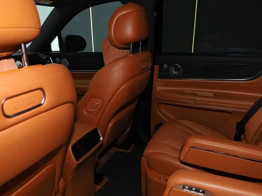 Wenjie M9 2024 extended range Ultra version 42kWh 6-seater version купить на сайте DeffCars