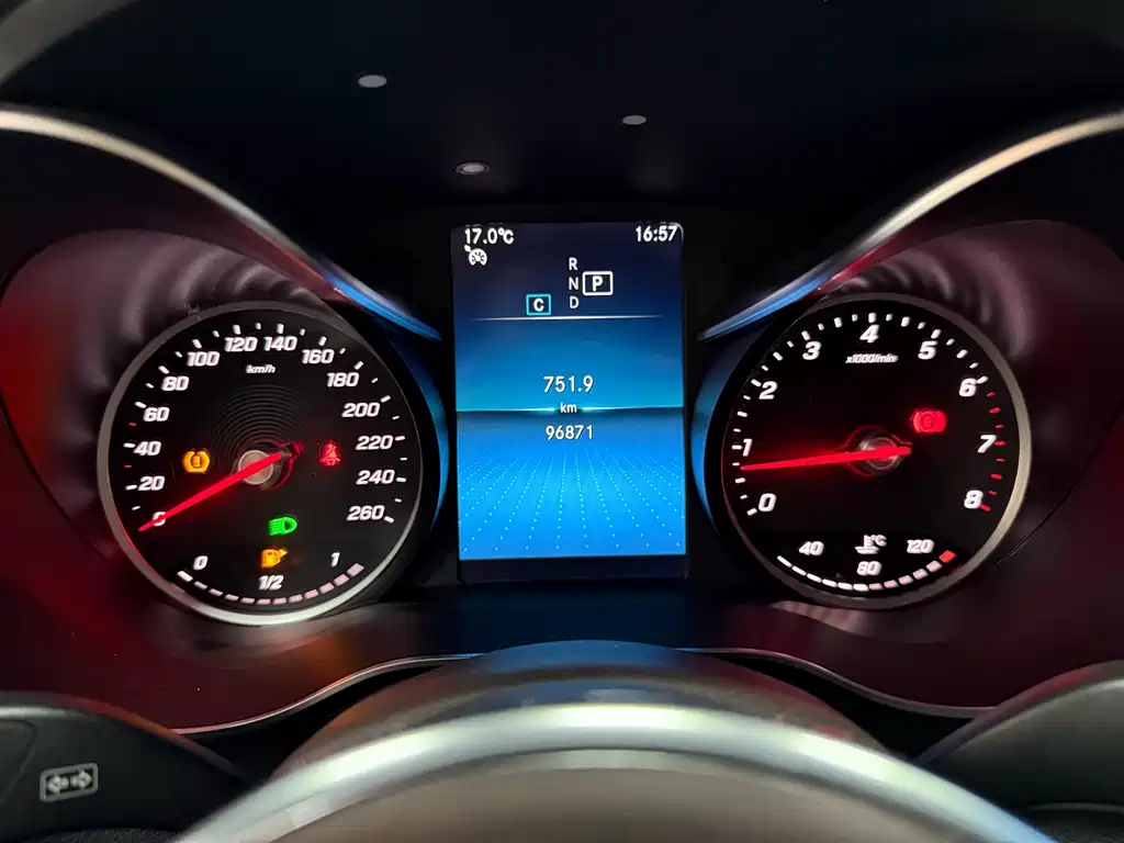 Mercedes-Benz GLC 2021 GLC 260 L 4MATIC Dynamic купить на сайте DeffCars