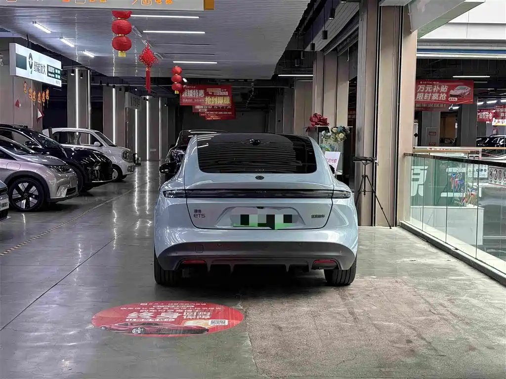 NIO ET5 2022 model 75kWh купить на сайте DeffCars