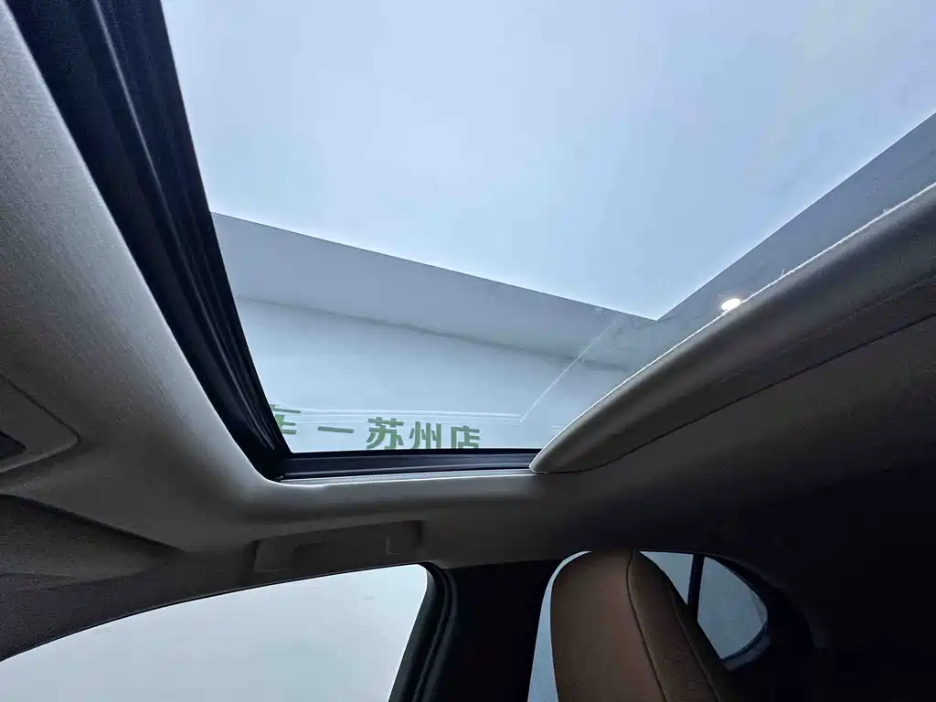 Lexus UX New Energy 2020 300e Pure Edition купить на сайте DeffCars