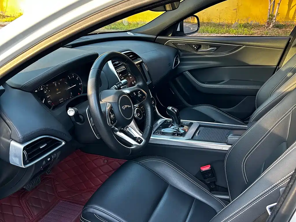 Jaguar XEL 2020 2.0T 200PS R-DYNAMIC S Enterprising Sport Edition купить на сайте DeffCars