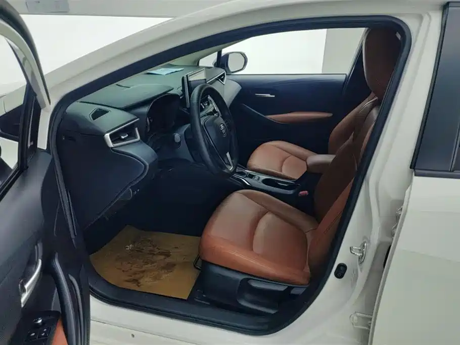 Corolla 2021 1.2T S-CVT Elite PLUS Edition купить на сайте DeffCars