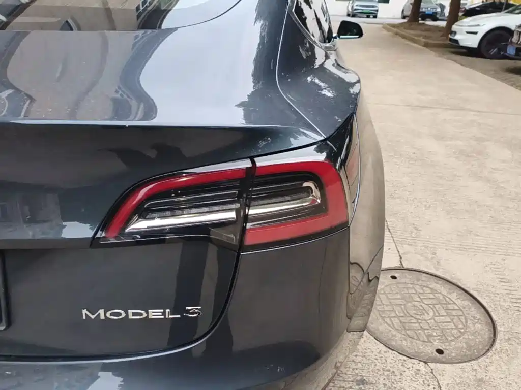 Model 3 imported 2019 long range rear drive version купить на сайте DeffCars