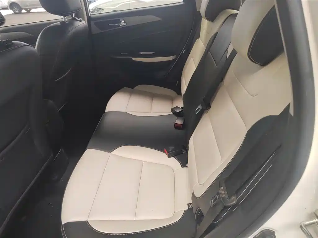 Changan CS35 2017 1.6L manual luxury model купить на сайте DeffCars