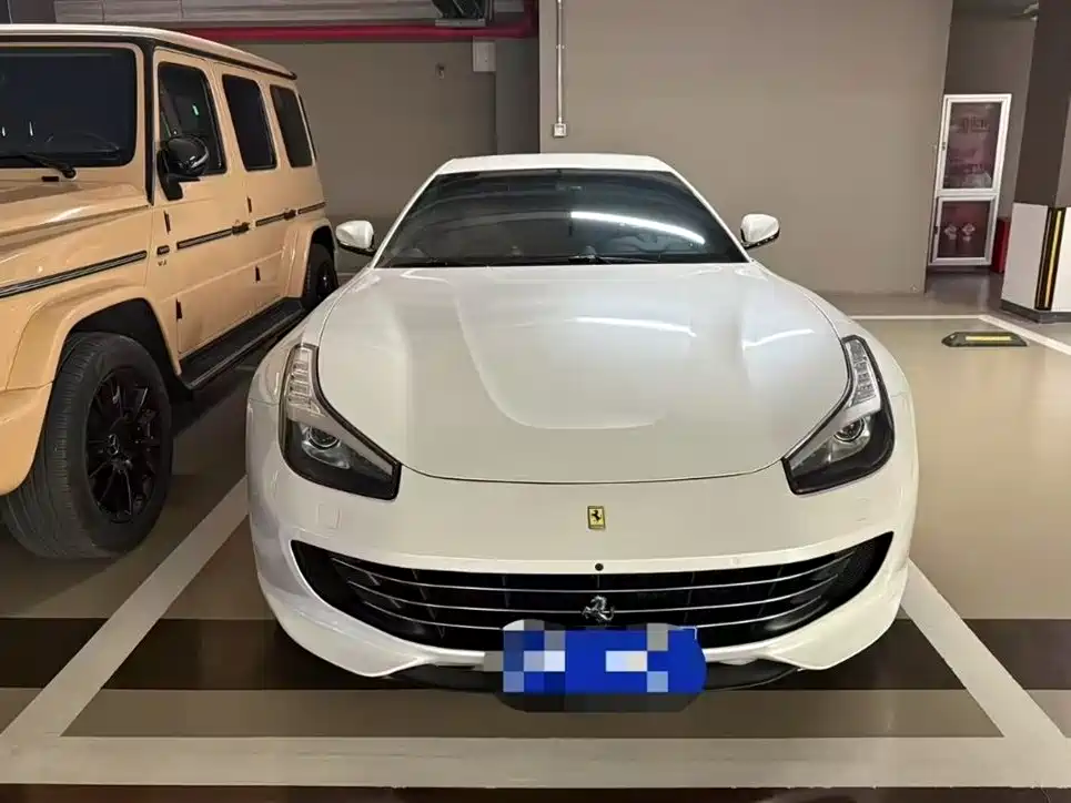 GTC4Lusso 2017 3.9T V8 купить на сайте DeffCars
