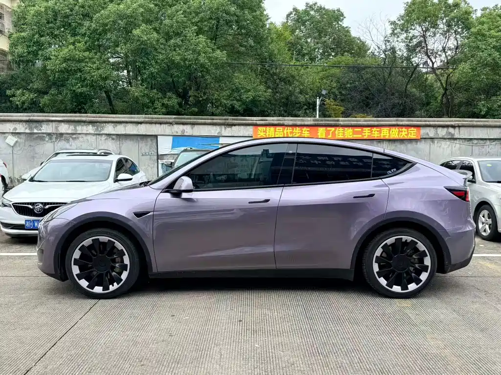Model Y 2022 rear-wheel drive version купить на сайте DeffCars