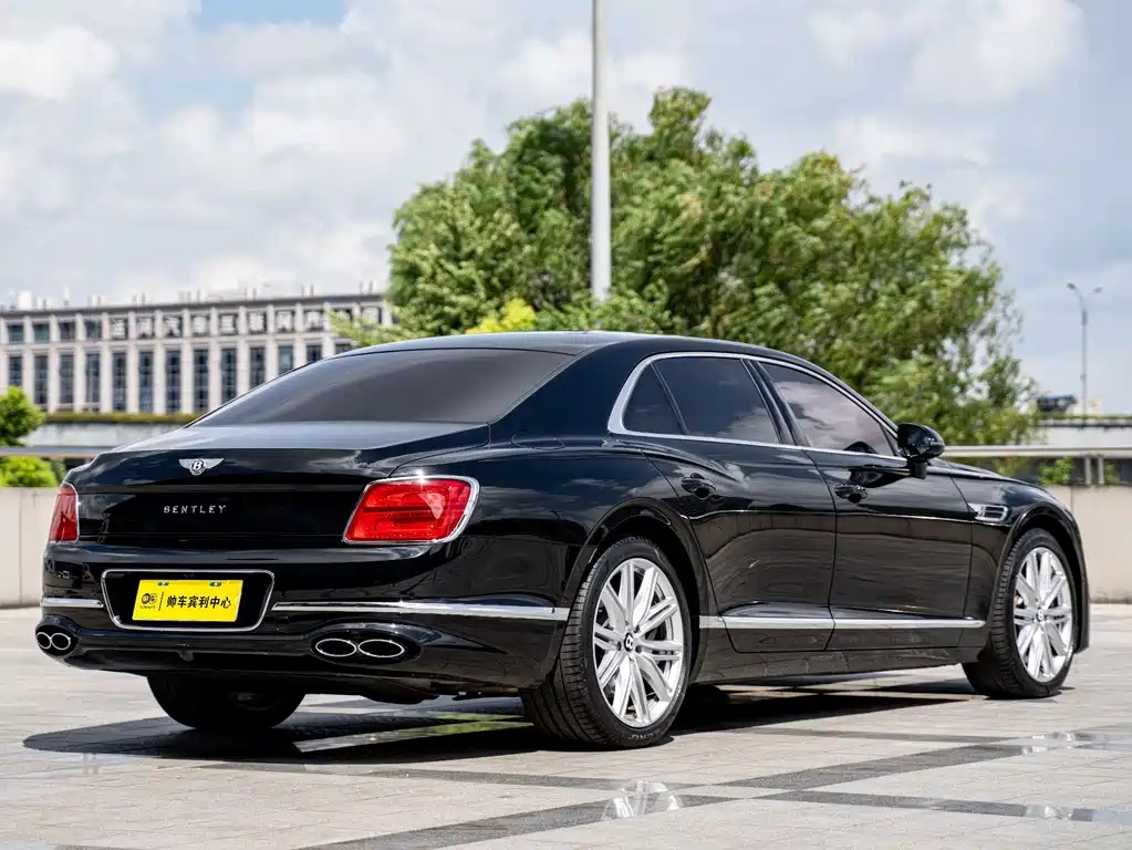 Flying Spur 2022 4.0T V8 Standard Edition купить на сайте DeffCars