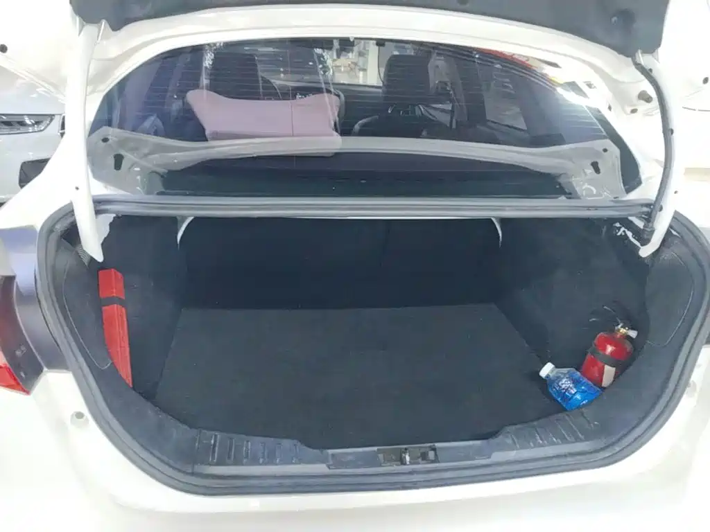Focus 2017 Three-Car 1.6L Automatic Stylish Senova Zhixing Edition купить на сайте DeffCars