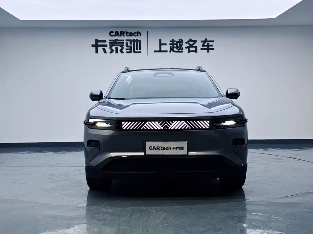 Changan Qiyuan E07 2025 pure electric four-wheel drive 90kWh Ultra high-performance version купить на сайте DeffCars