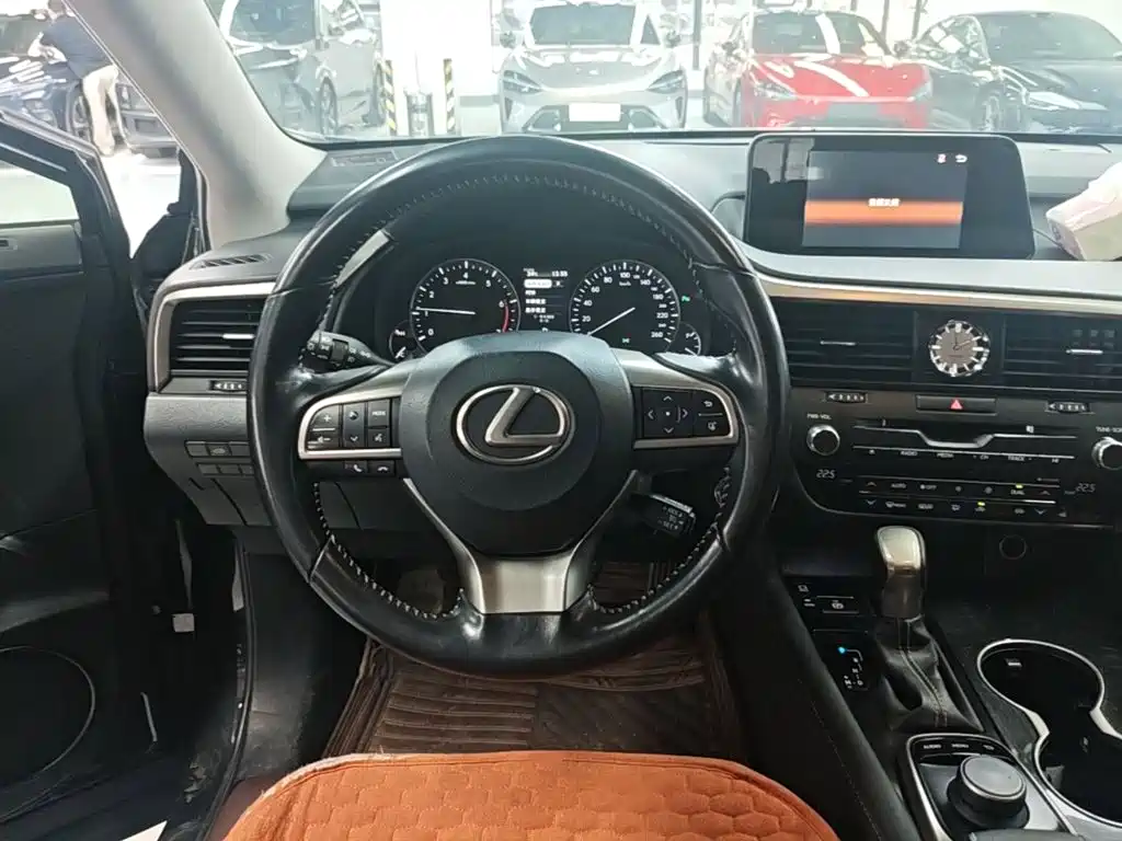 Lexus RX 2016 300 2WD Elite Edition Country V купить на сайте DeffCars