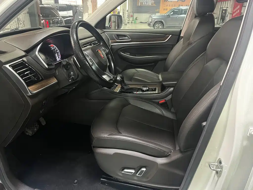 Roewe RX8 2019 30T Intelligent Networked Four-wheel Drive Super Flagship Edition купить на сайте DeffCars